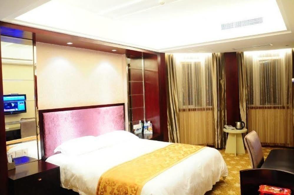 Ronghe Holiday Hotel Shiyan  Luaran gambar
